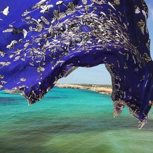 BNWOT BARBARA AGNES PEARL FRENCH SILK SCARF